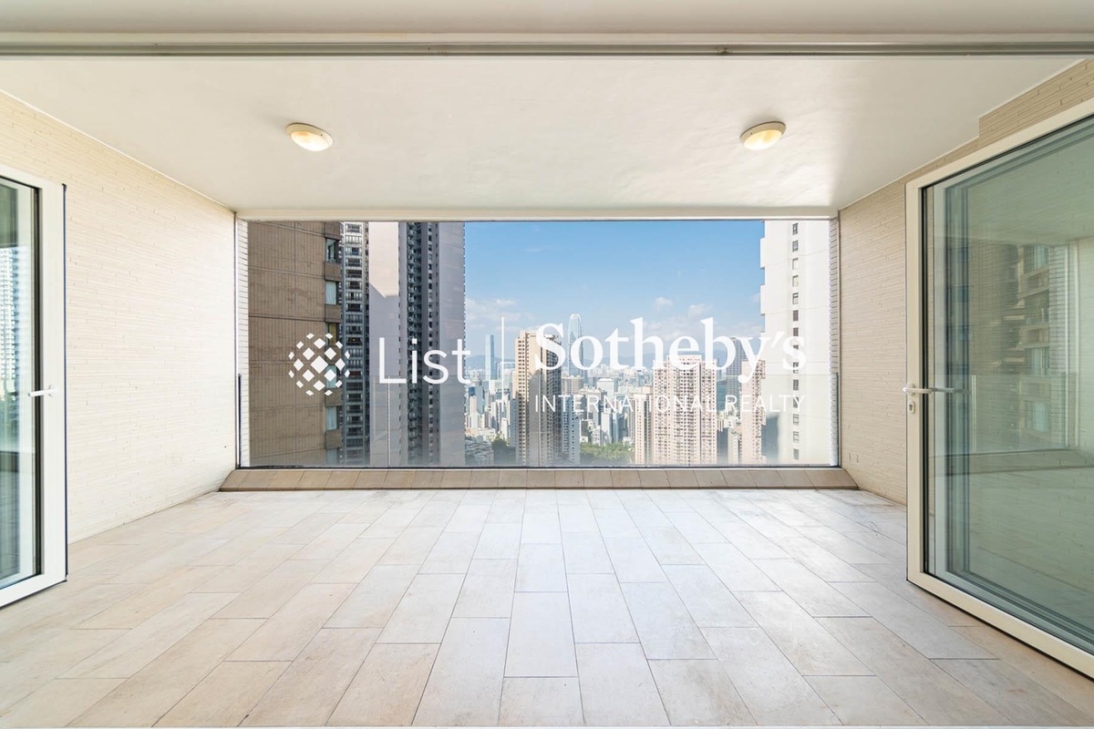 Tavistock I 騰皇居 | Balcony off Living and Dining Room