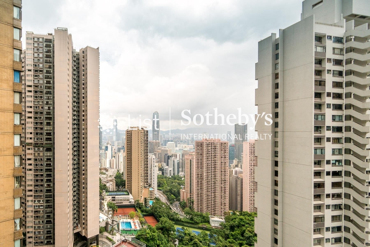 Tavistock I 騰皇居 | View from Living and Dining Room