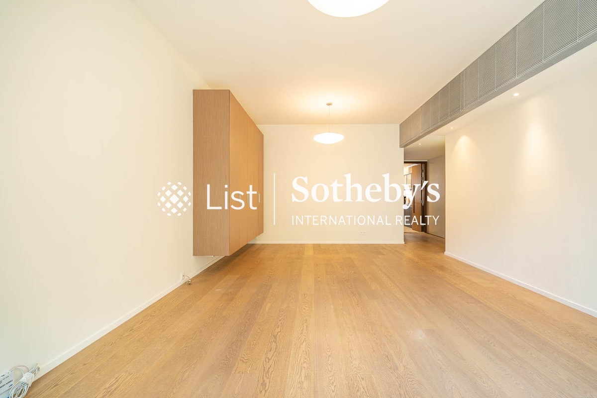 The Altitude 紀雲峰 | Living and Dining Room