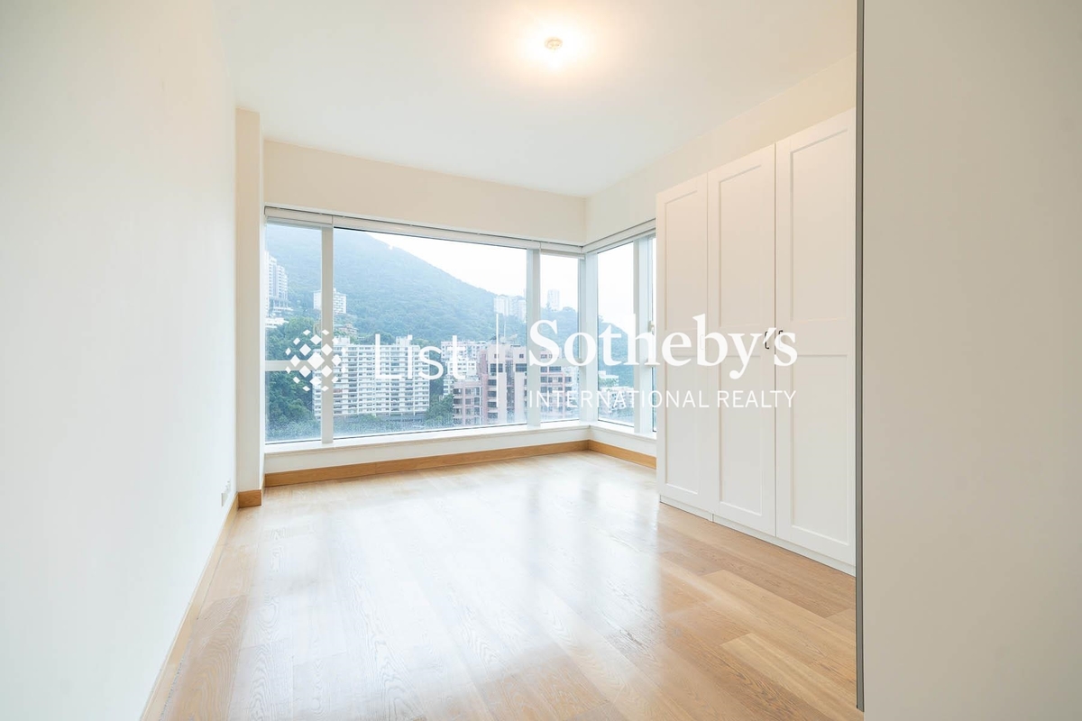 The Altitude 紀雲峰 | Master Bedroom