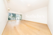 The Altitude 紀雲峰 | Living and Dining Room