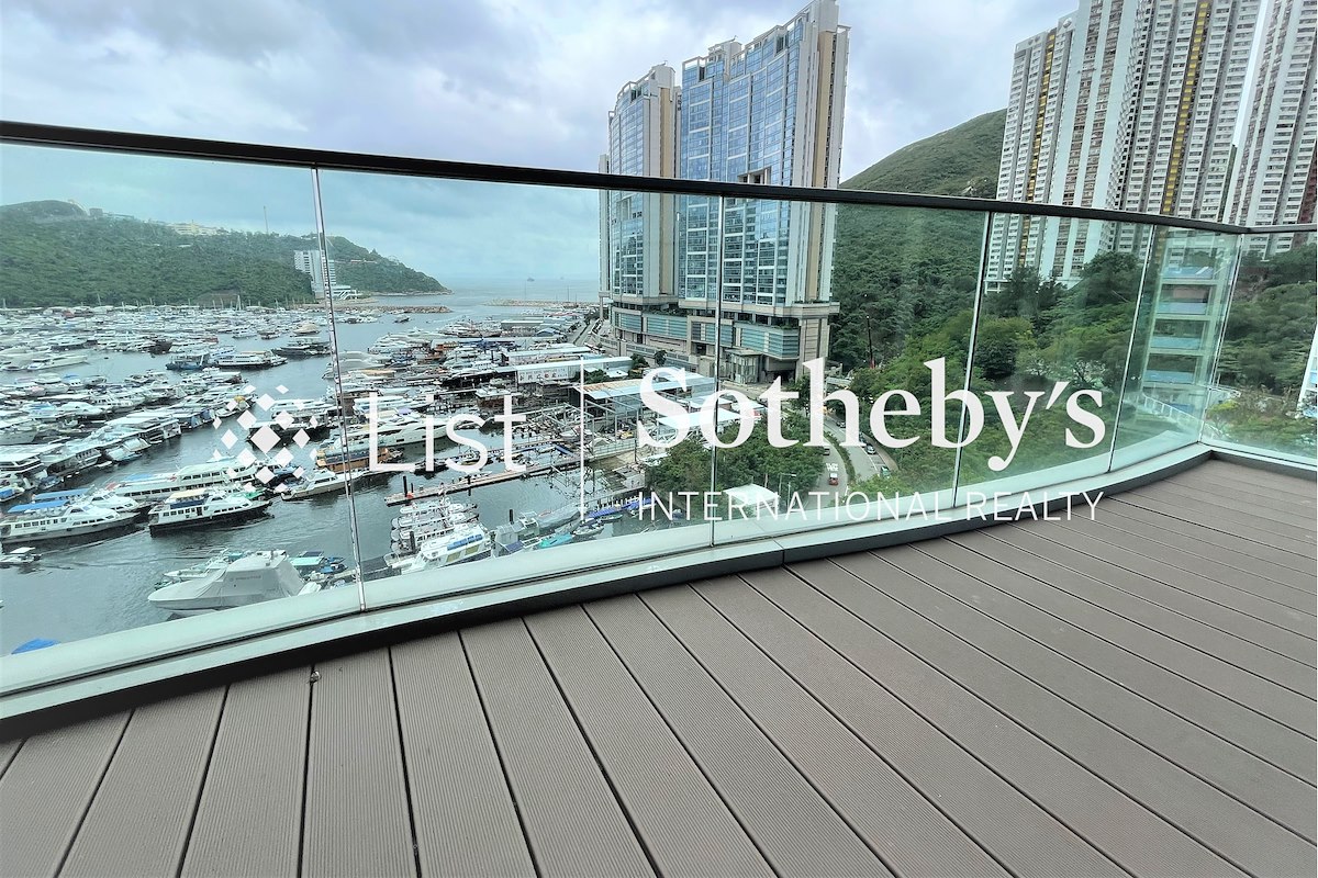 Marina South 南區‧左岸 | Balcony off Living Room