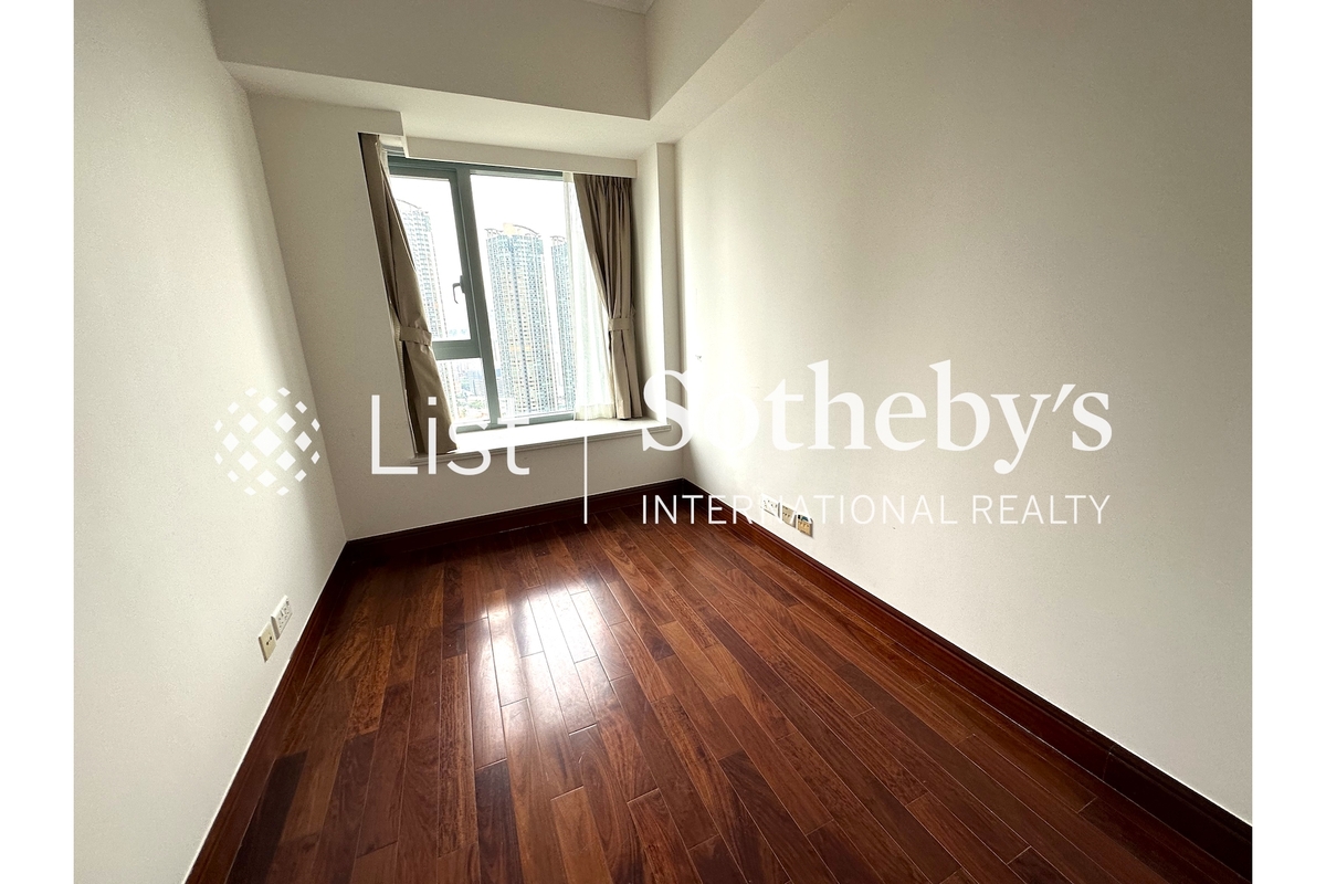 The Harbourside 君临天下 | Second Bedroom