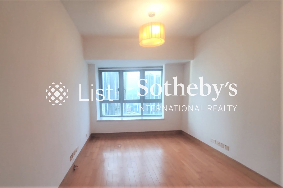 The Harbourside 君临天下 | Master Bedroom