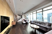 The Harbourside 君臨天下 | Living and Dining Room