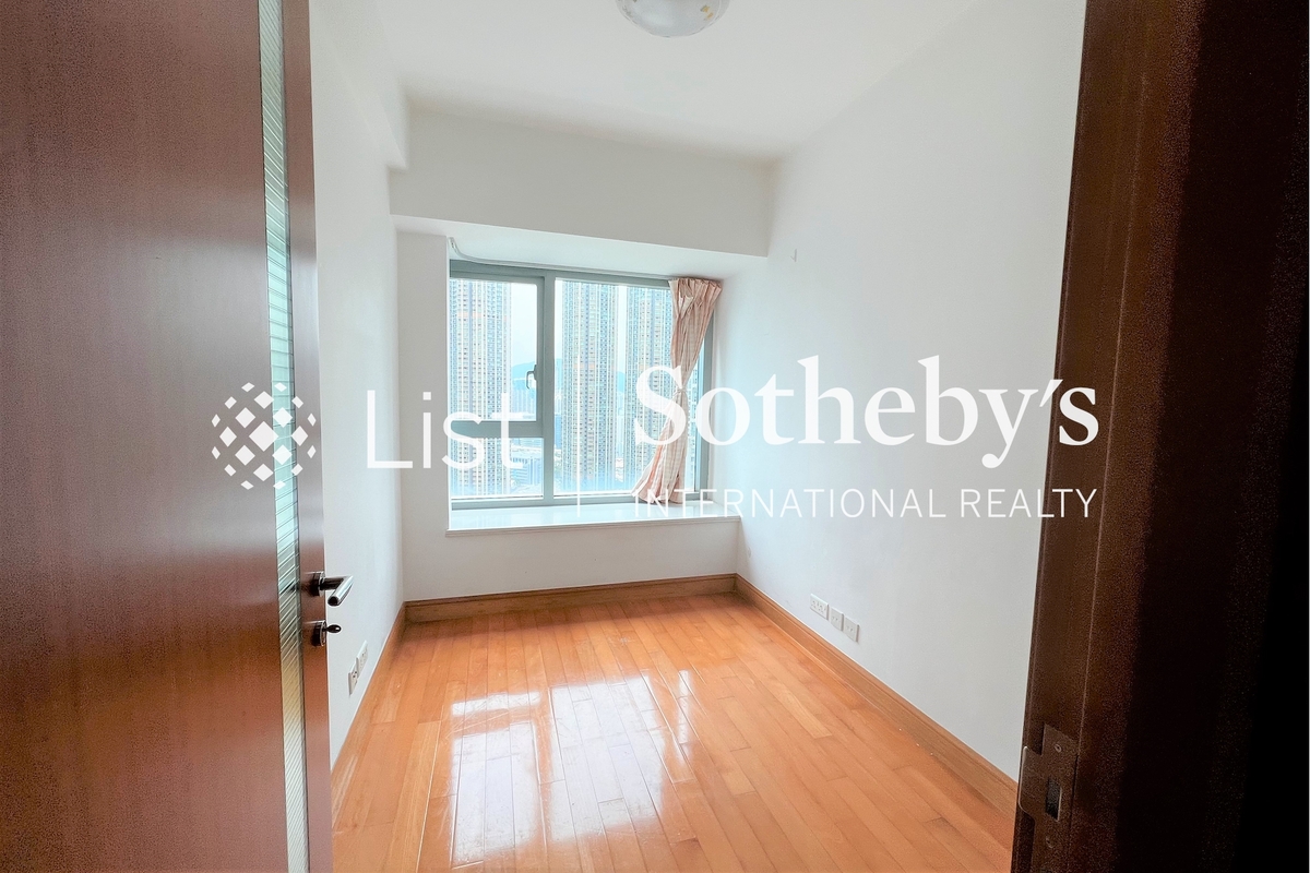 The Harbourside 君临天下 | Second Bedroom