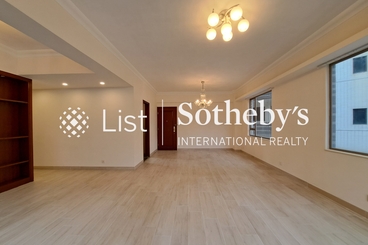 Silver Fair Mansion 銀輝大廈 | 