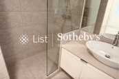Kensington Court 景麗苑 | Guest Bathroom