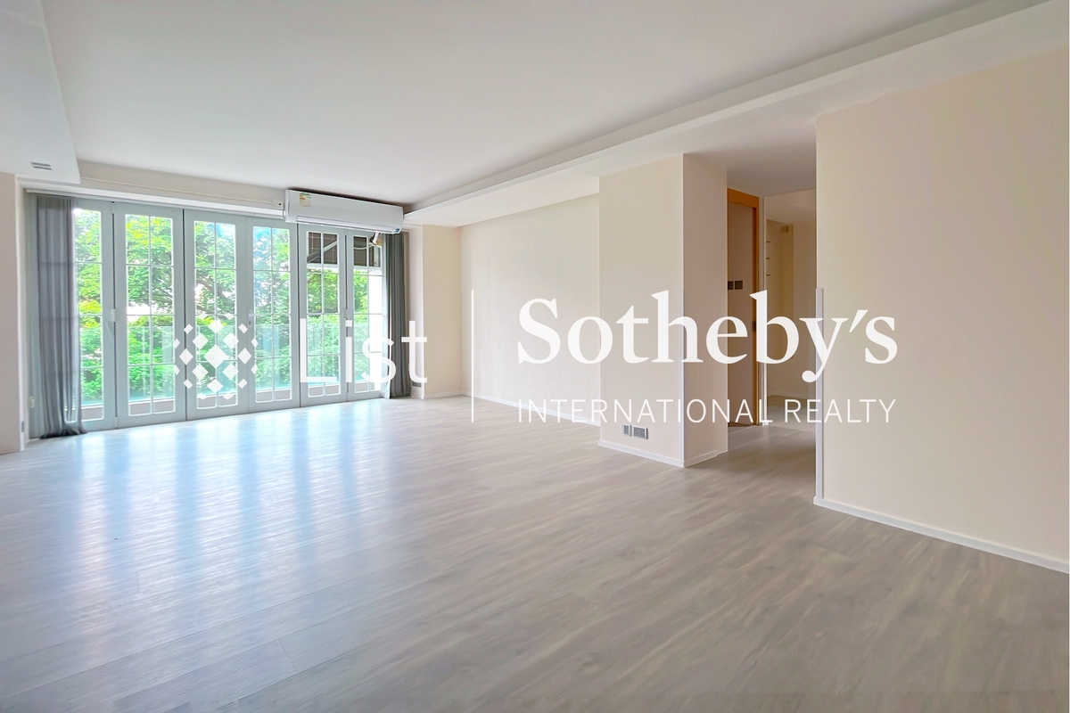 Sheffield Garden 肇豐園 | Living and Dining Room