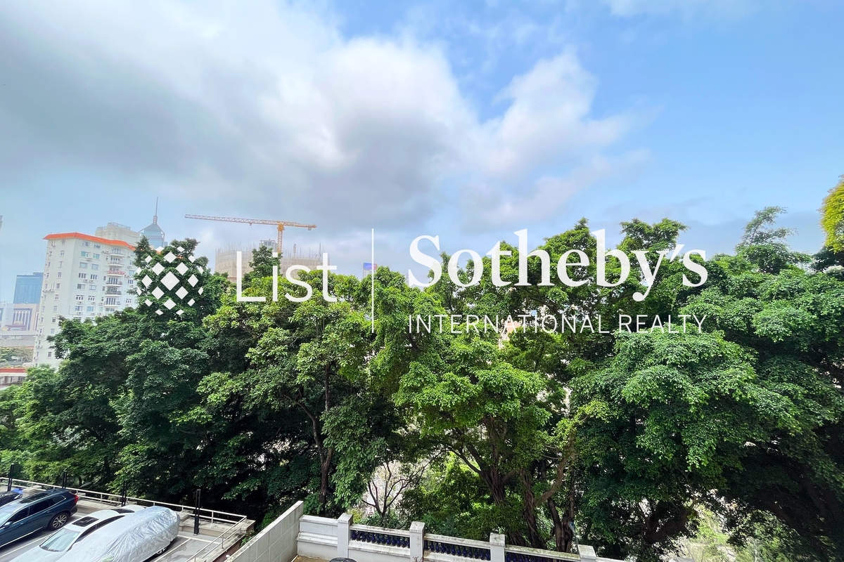 Sheffield Garden 肇豐園 | View from Living and Dining Room