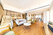 United Mansion 騰黃閣 | Living and Dining Room