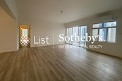United Mansion 騰黃閣 | Living and Dining Room