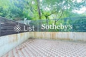 Kennedy Court 顯輝豪庭 | Private Terrace off Living and Dining Room