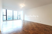 Kennedy Court 顯輝豪庭 | Living and Dining Room