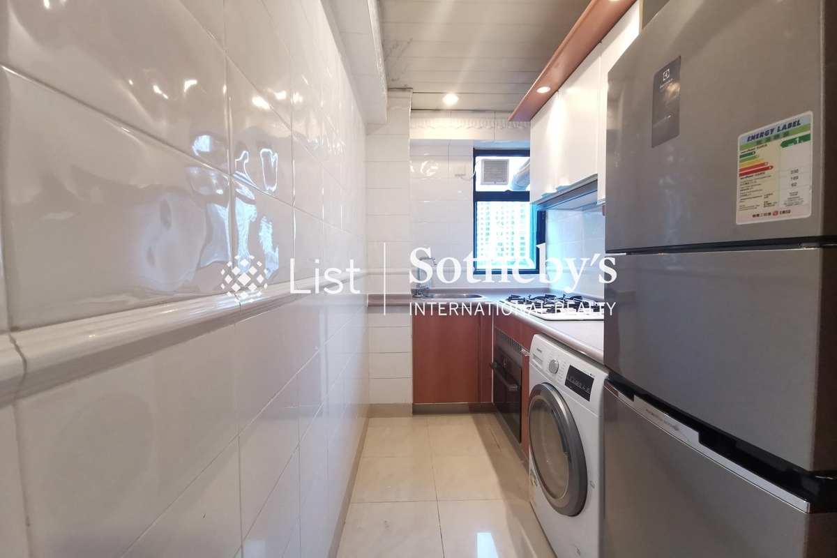 Kennedy Court 显辉豪庭 | Kitchen