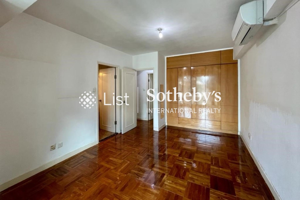 Kennedy Court 顯輝豪庭 | Master Bedroom