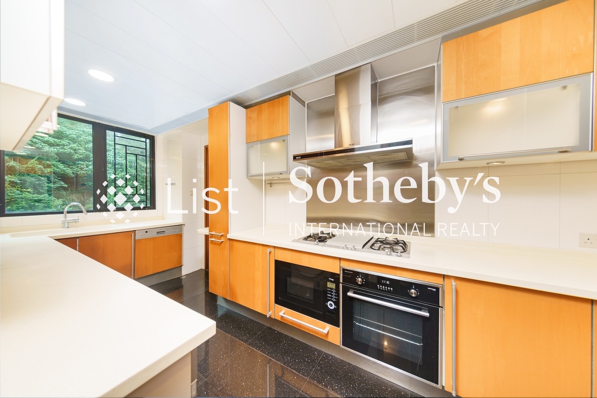 8 Shiu Fai Terrace 肇輝臺8號 | Kitchen