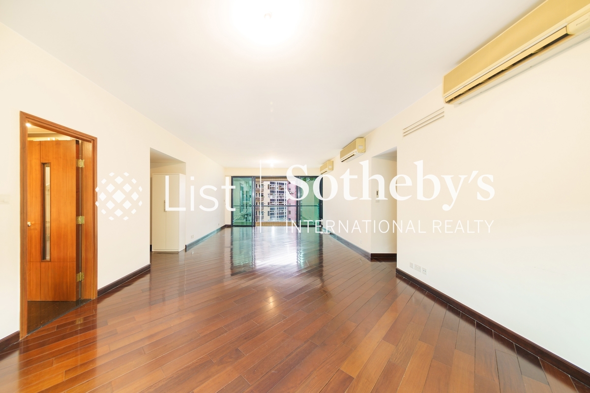 8 Shiu Fai Terrace 肇輝臺8號 | Dining Room