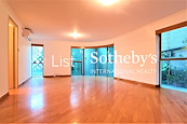 No. 11 Tung Shan Terrace 東山臺11號 | Living and Dining Room