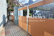 No. 11 Tung Shan Terrace 東山臺11號 | Private Terrace off Living and Dining Room
