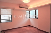 No. 12 Tung Shan Terrace 東山臺12號 | Master Bedroom