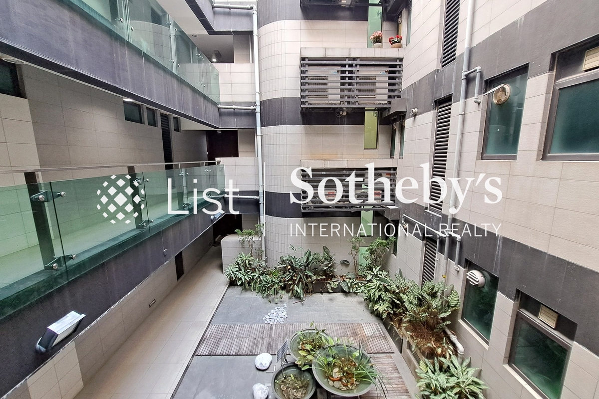 No. 12 Tung Shan Terrace 东山台12号 | Public Area