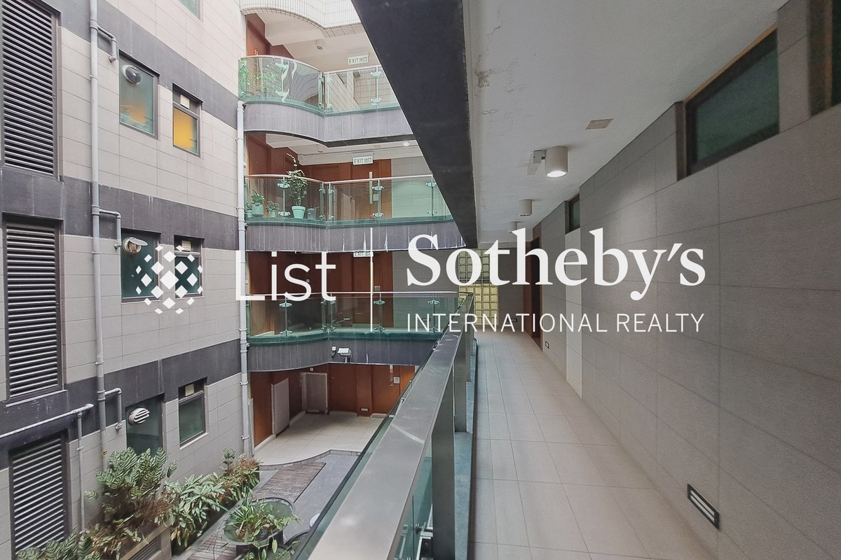 No. 12 Tung Shan Terrace 东山台12号 | Public Area