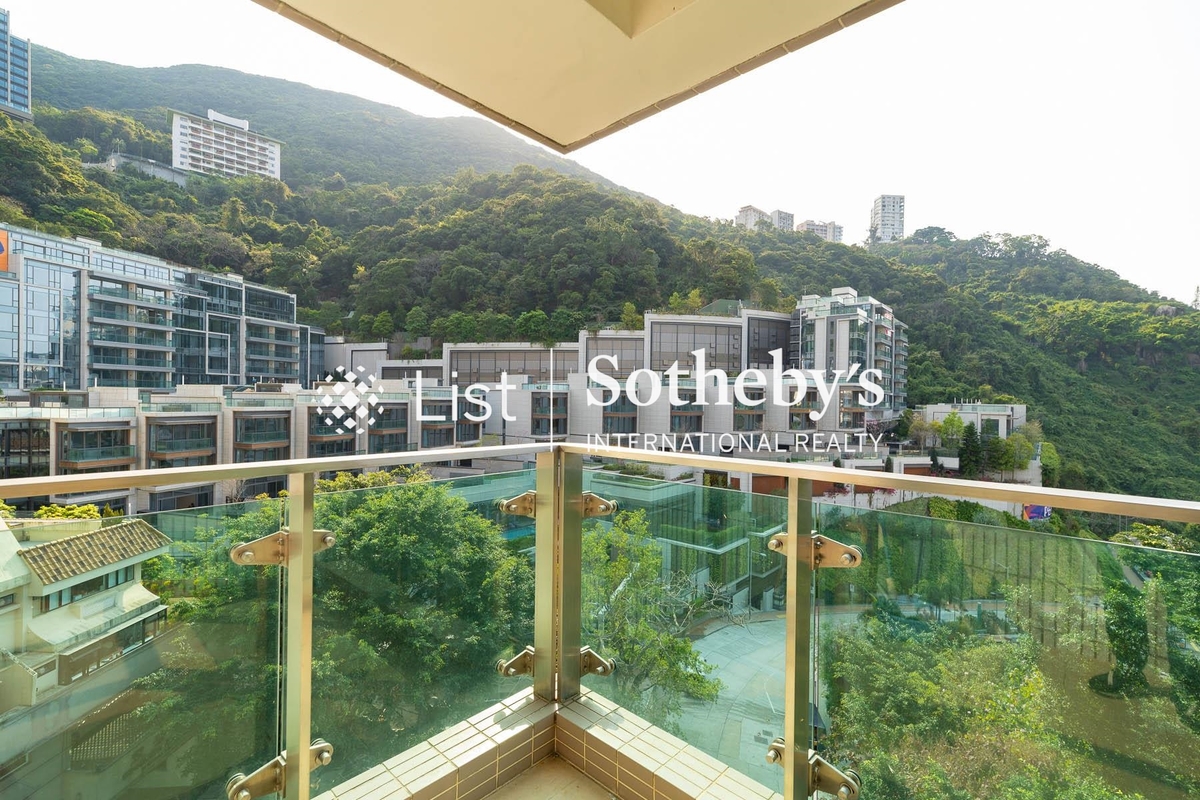 No. 12 Tung Shan Terrace 東山臺12號 | Balcony off Living and Dining Room
