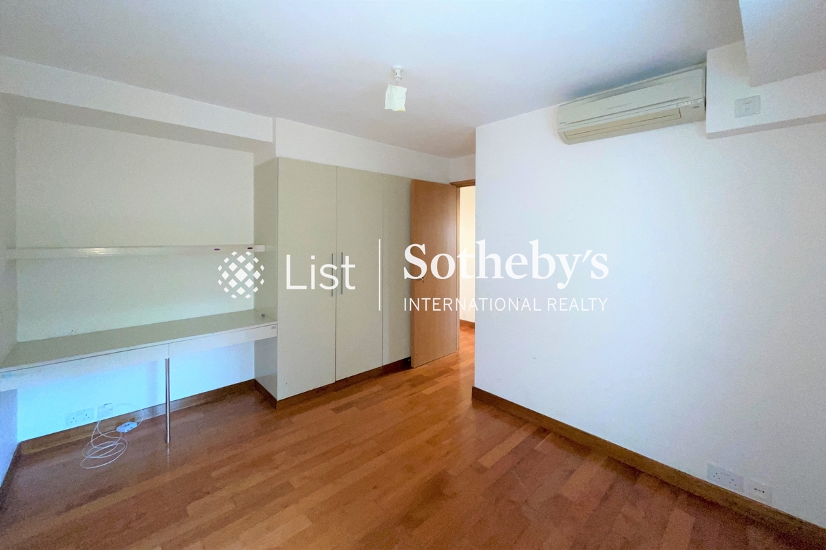 No. 12 Tung Shan Terrace 東山臺12號 | Third Bedroom