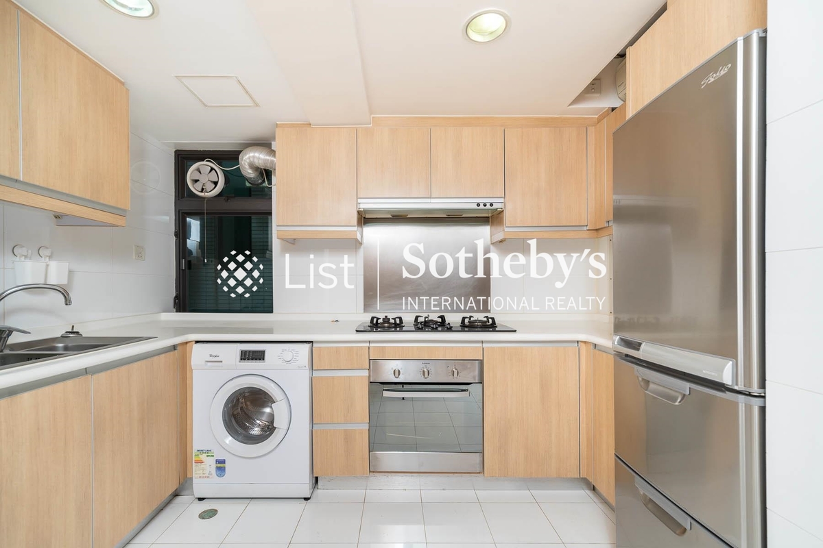 No. 12 Tung Shan Terrace 東山臺12號 | Open Kitchen