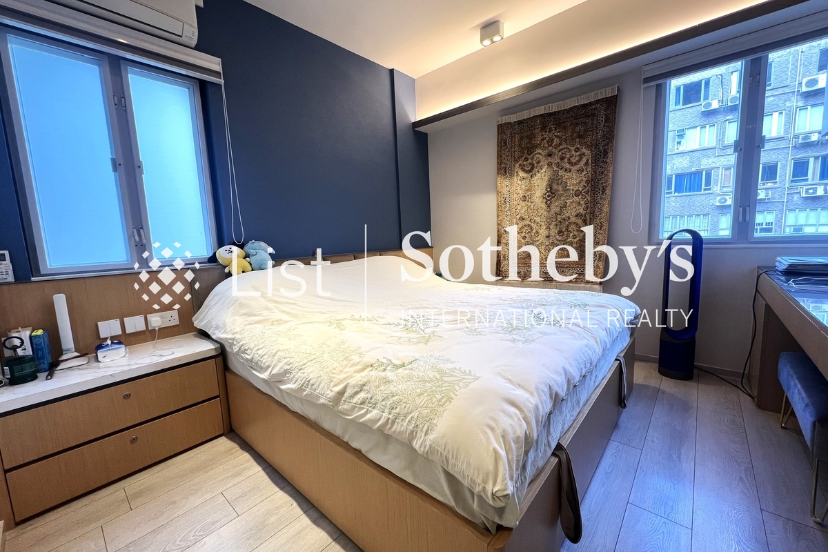 Mandarin Villa 文華新邨 | Master Bedroom