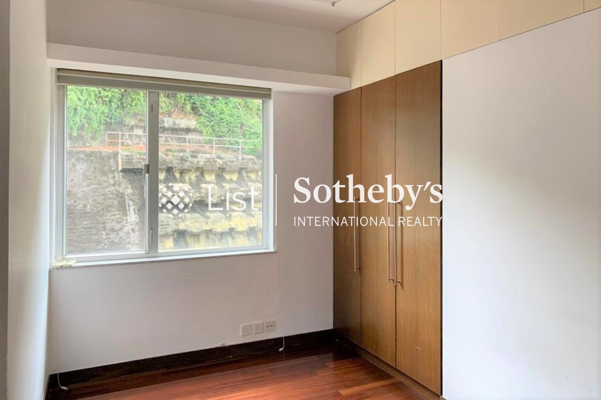 Moon Fair Mansion 滿輝大廈 | Master Bedroom