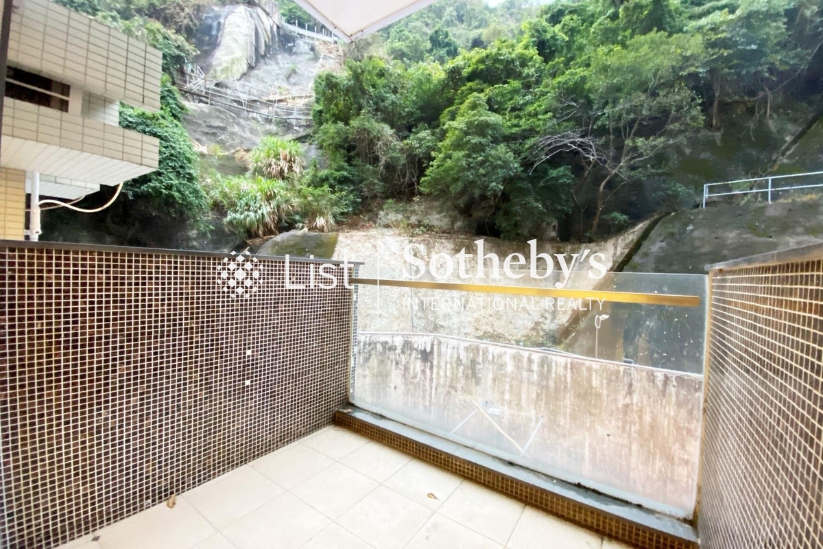 Greenville Gardens 嘉苑 | Balcony off Living and Dining Room