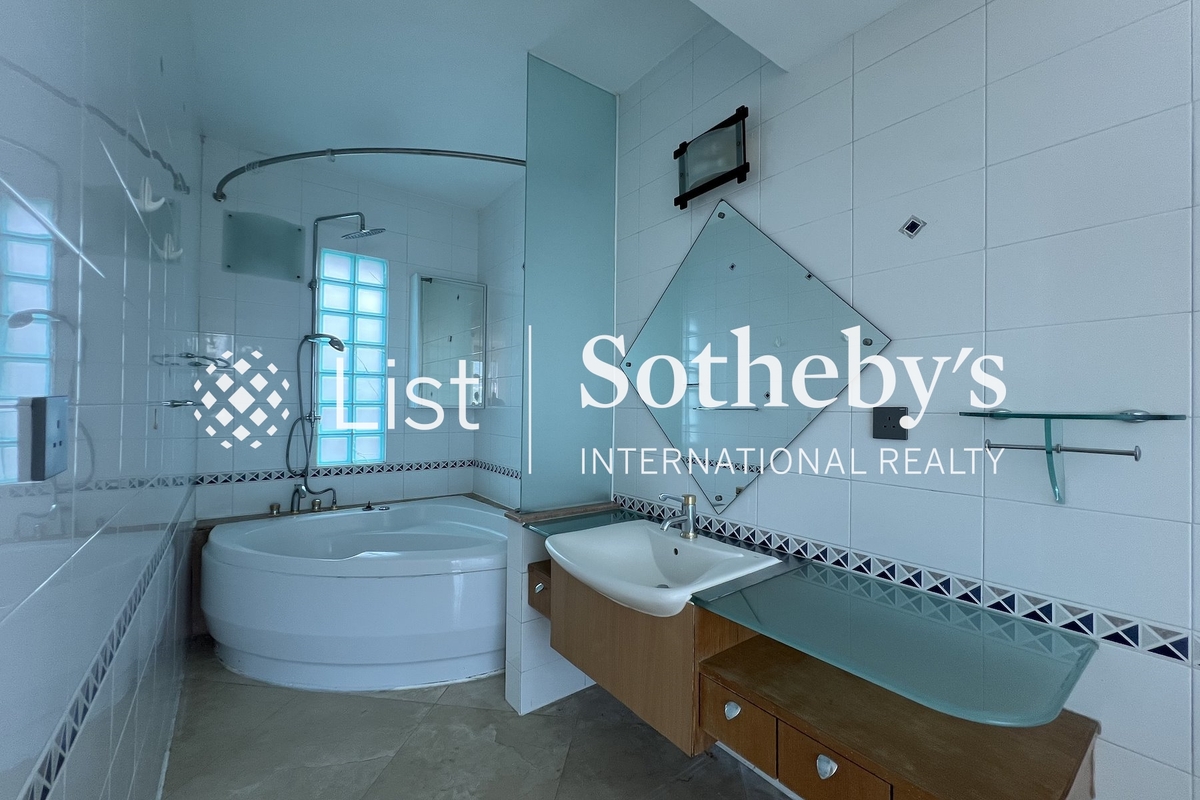 Greenville Gardens 嘉苑 | Master Bathroom