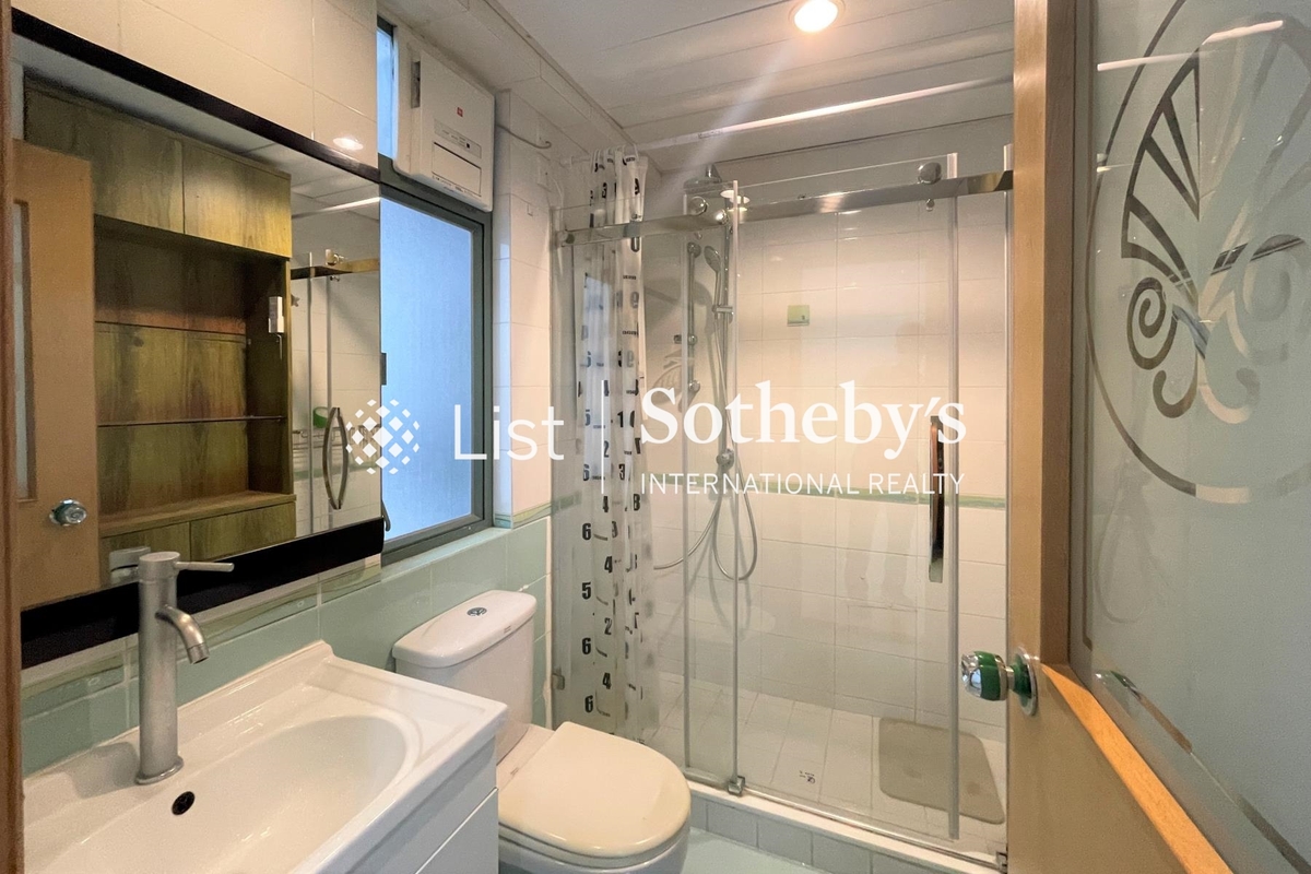 Greenville Gardens 嘉苑 | Master Bathroom