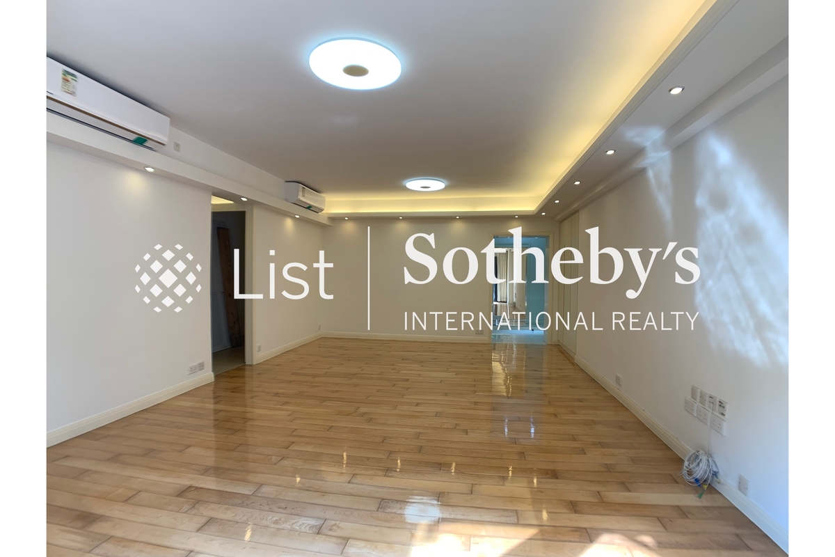 Greenville Gardens 嘉苑 | Living and Dining Room