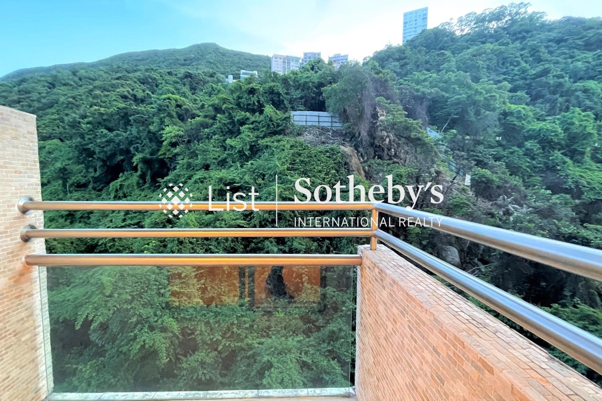 Greenville Gardens 嘉苑 | Balcony off Living and Dining Room