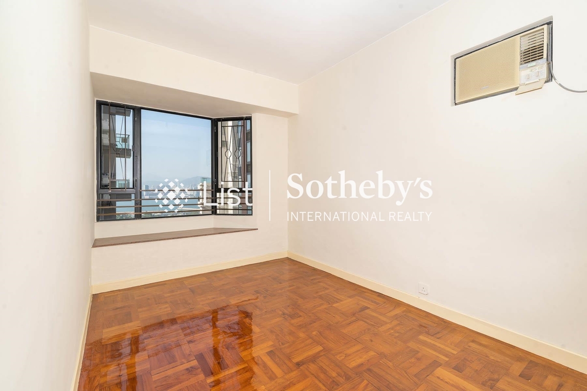 1 Tai Hang Road 大坑道1號 | Second Bedroom