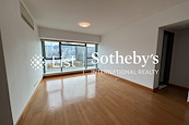 The Harbourside 君臨天下 | Living and Dining Room