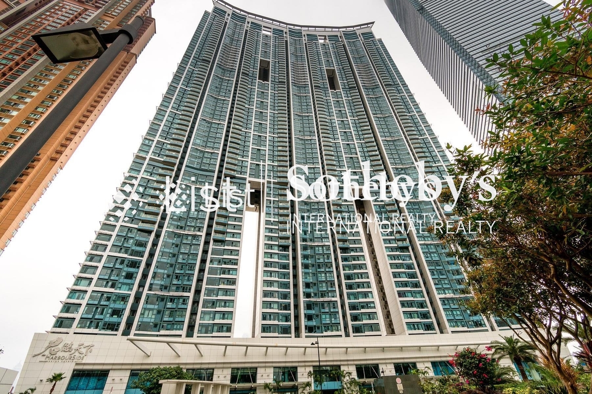 The Harbourside 君临天下 | Building Photo