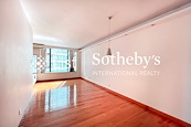 Hollywood Terrace 荷李活华庭 | Living and Dining Room
