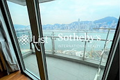 The Harbourside 君臨天下 | Balcony off Living and Dining Room