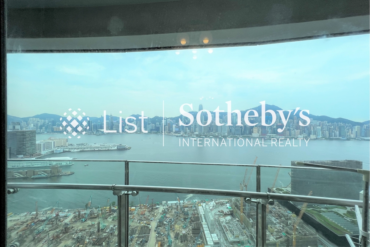 The Harbourside 君临天下 | View from Living and Dining Room