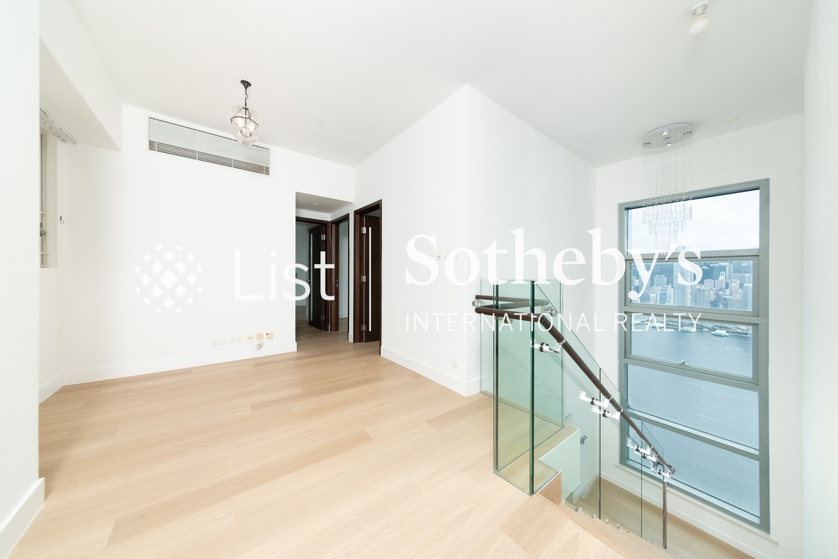 The Harbourside 君臨天下 | Family Room