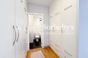 Ventris Place 云地利台 | Walk-in Closet in Master Bedroom 