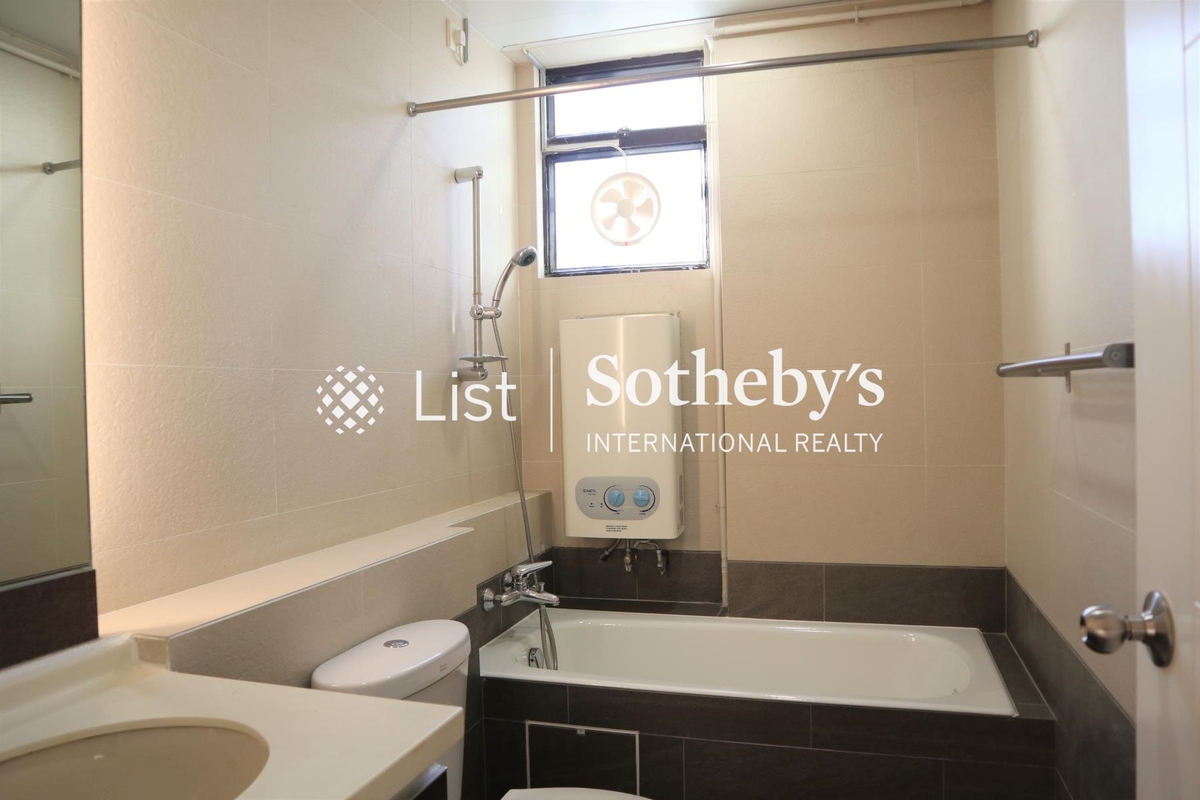 Ventris Place 雲地利台 | Guest Bathroom