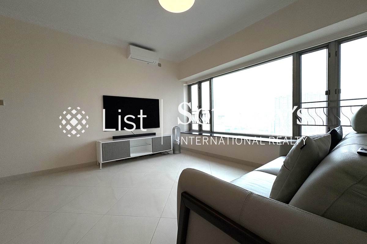 Sorrento 擎天半島 | Living Room