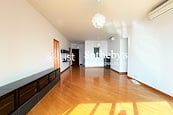 Sorrento 擎天半島 | Living and Dining Room