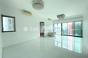 Sorrento 擎天半島 | Living and Dining Room