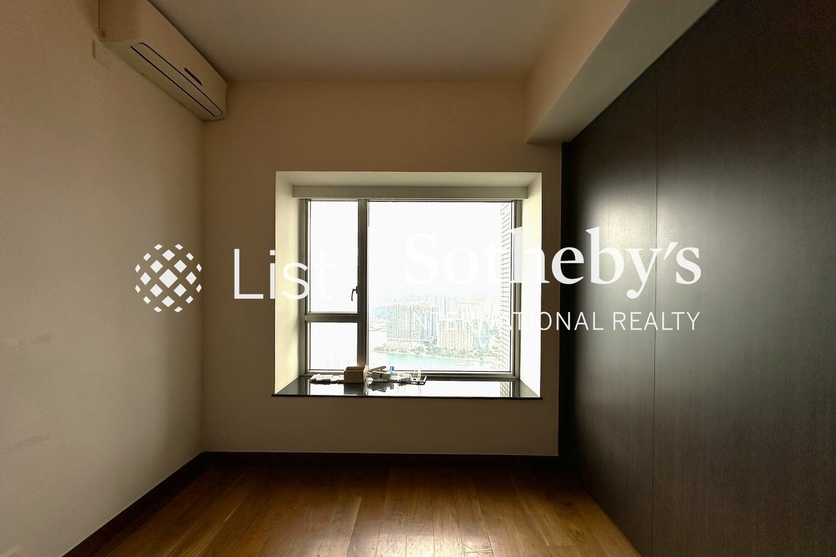 Sorrento 擎天半島 | Third Bedroom